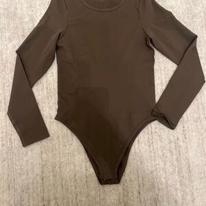 Brown GOQQQ long sleeve bodysuit